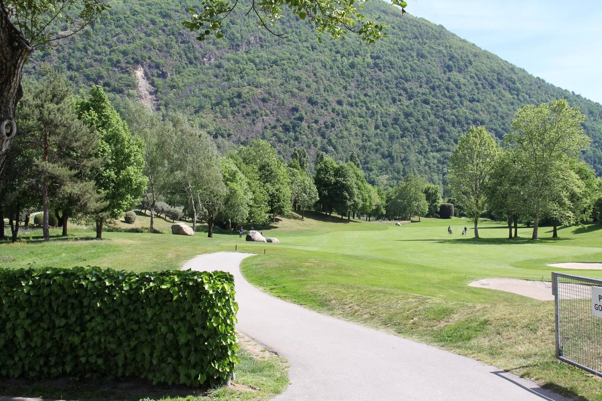 Loch 18, Golf Losone